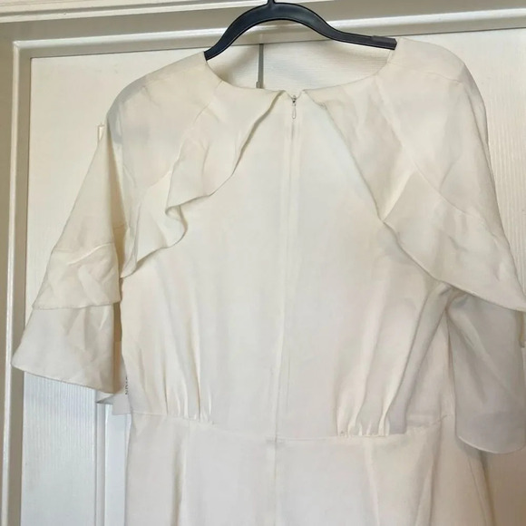 NWT Halston Women's White V Neck Flutter Short Sleeve Maxi Long Dress Size 12 - Picture 4 of 10